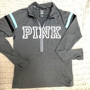 VS PINK ultimate active top